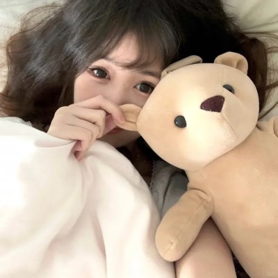 跳舞的红色公交